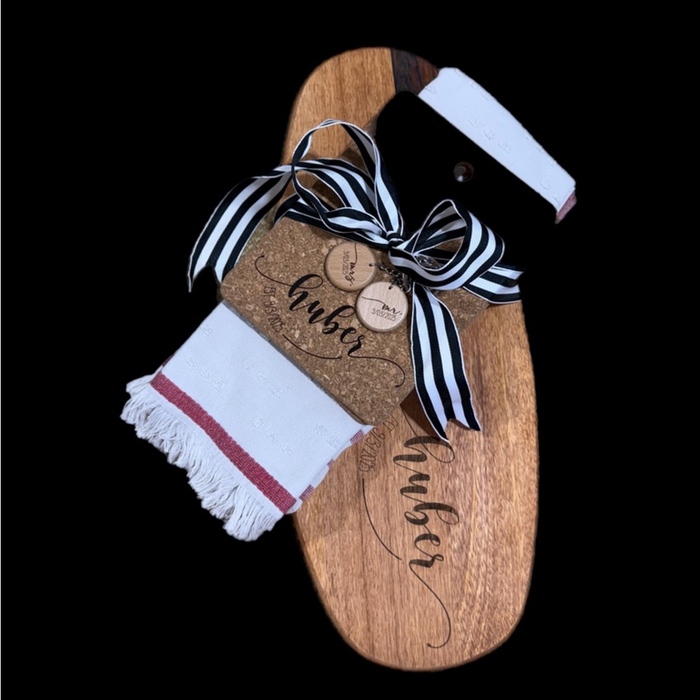 Personalized charcuterie board gift set, perfect for wedding, gift ideas